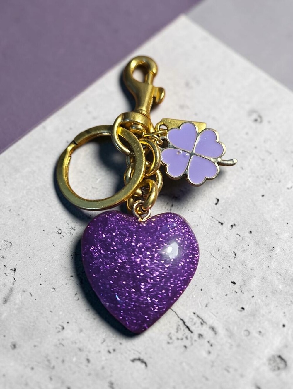 Sassified Boutique Nwt Purple Glitter Heart Keychain with Clover Charm.